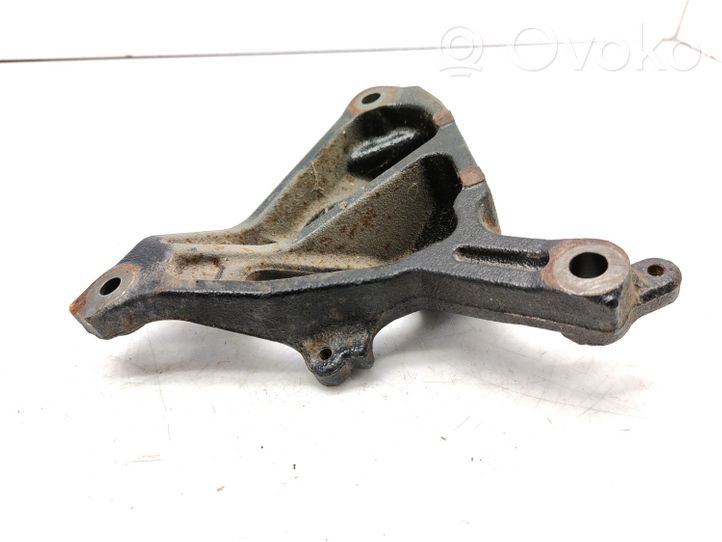 Toyota Yaris Support, suspension du moteur 47040