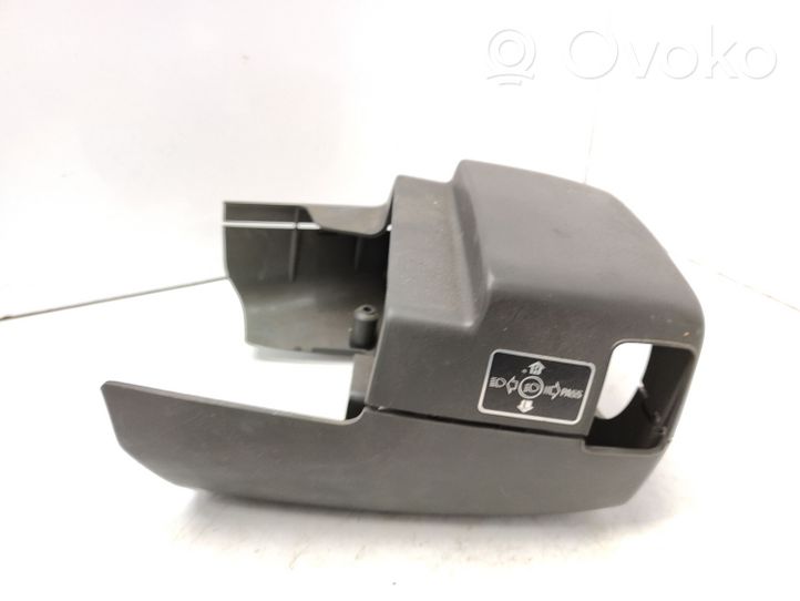 Mazda 929 Rivestimento del piantone del volante HE0160220