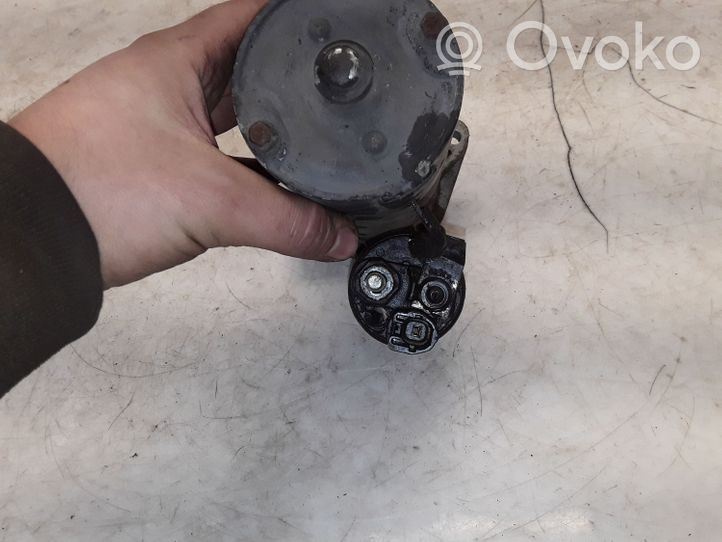 Toyota Avensis T220 Starter motor 281000G010