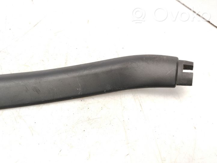 Citroen C5 Garniture panneau latérale du siège arrière 9641172377