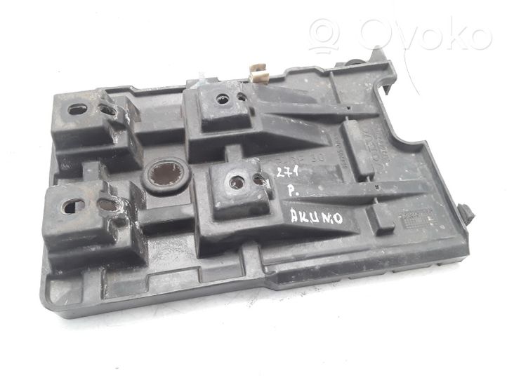 Volvo S40, V40 Boîte de batterie 864205