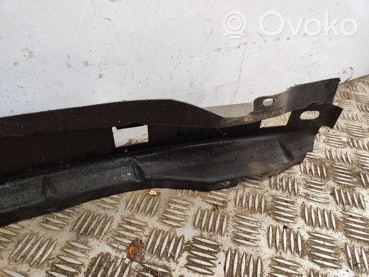 Opel Corsa B Aizmugurē bampera balka 