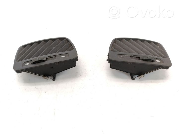 Audi A6 S6 C5 4B Moldura protectora de la rejilla de ventilación del panel 4B0819793