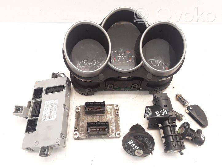 Alfa Romeo 147 Engine ECU kit and lock set 0261206707