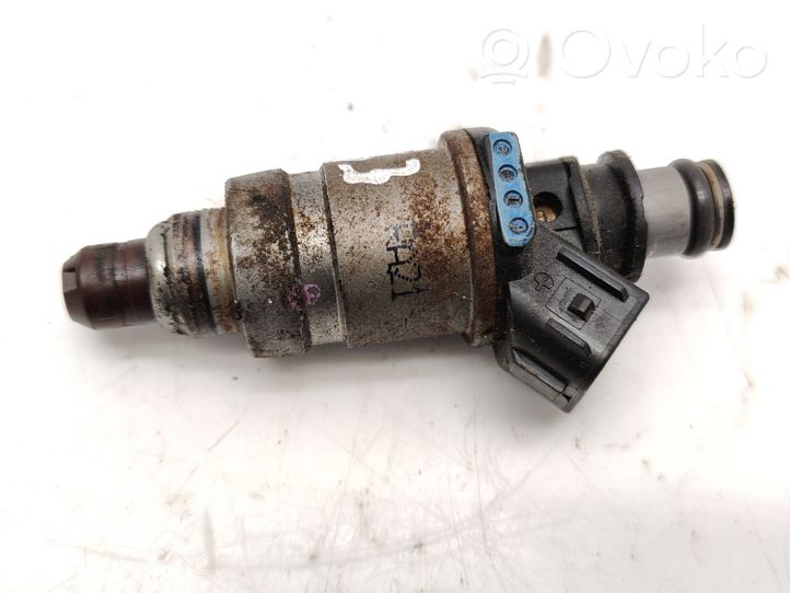 Honda Legend III KA9 Fuel injector 