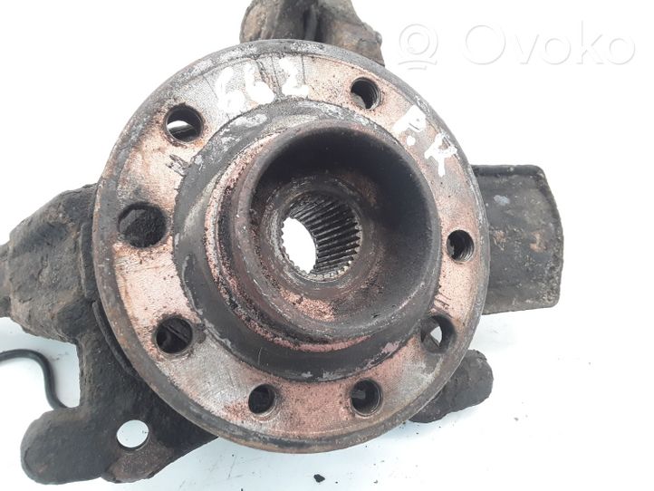 Opel Zafira B Front wheel hub spindle knuckle 