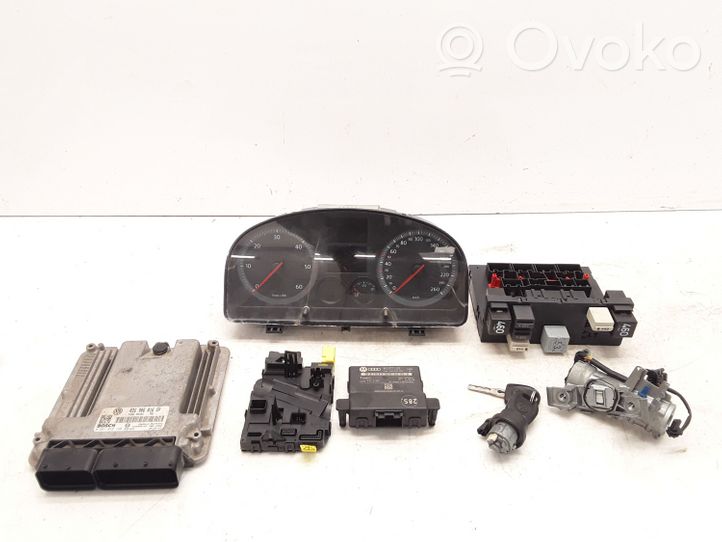 Volkswagen Caddy Kit calculateur ECU et verrouillage 03G906016GP