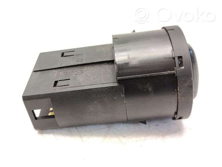 Volkswagen Up Interruptor de luz 1S0941531