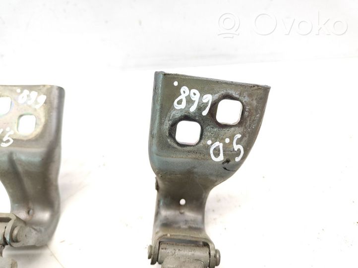 Opel Astra J Tailgate/trunk/boot hinge Z179