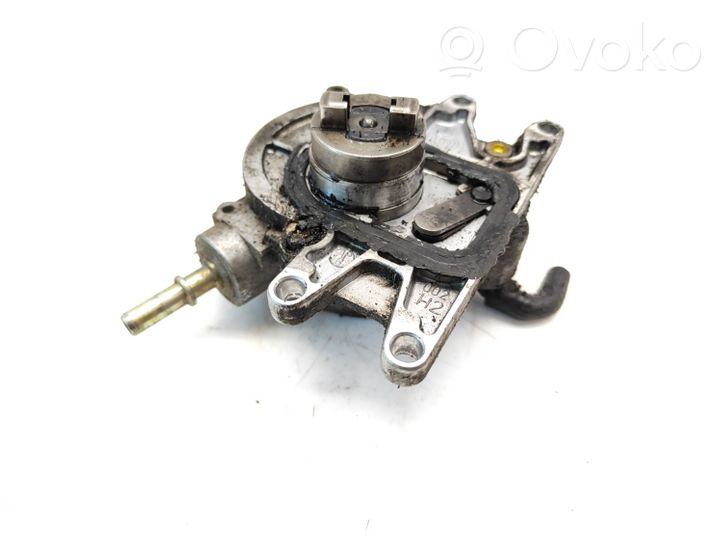 Opel Astra G Vacuum pump 0252738