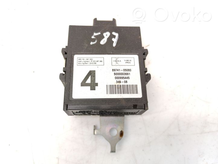 Toyota Avensis T270 Unité de commande module de porte 8974105080