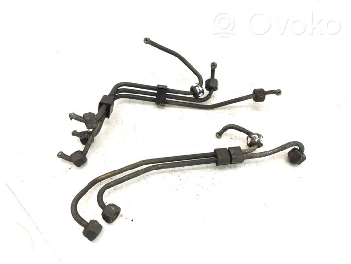 Volkswagen Transporter - Caravelle T4 Fuel injector supply line/pipe 