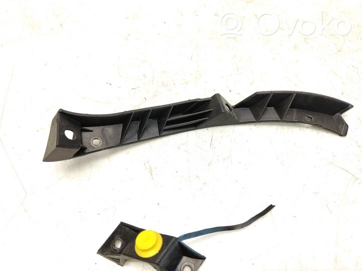 Seat Toledo III (5P) Support de pare-chocs arrière 5P5867965A