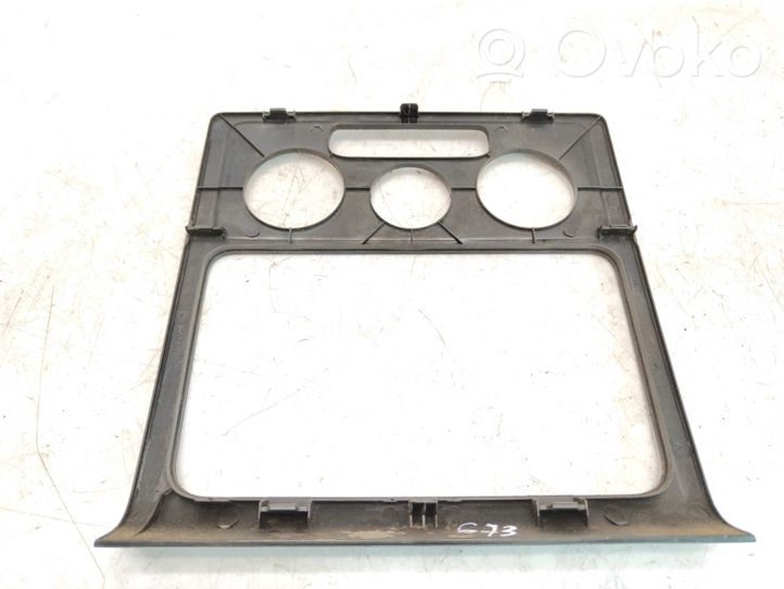 Volkswagen Caddy Console centrale, commande chauffage/clim 2K0858061