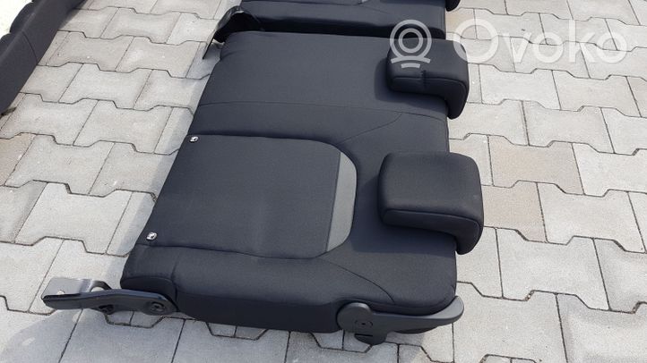 Dacia Duster II Asiento trasero 