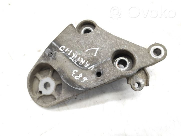 Renault Espace IV Support, suspension du moteur 8200405211A