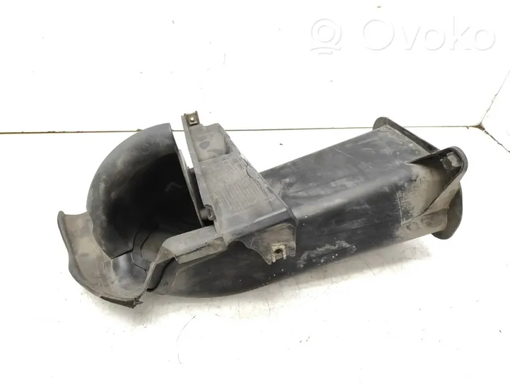 BMW Z4 E85 E86 Oro paėmimo kanalo detalė (-ės) 13717514869