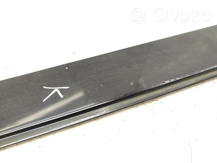 Lancia Delta Copertura modanatura barra di rivestimento del tetto 6111638