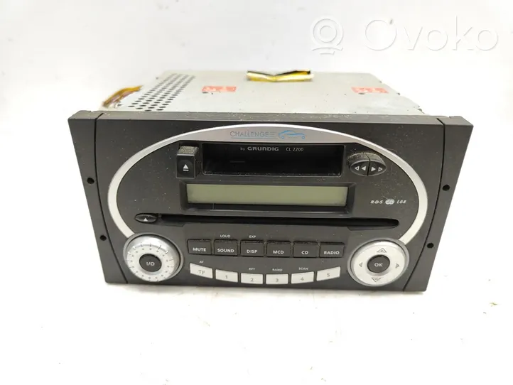 Hyundai Sonata Unité principale radio / CD / DVD / GPS GRUNDIGCL2200