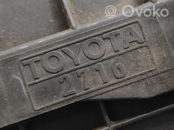 Toyota Previa (XR30, XR40) II Boîtier de filtre à air 2202027030