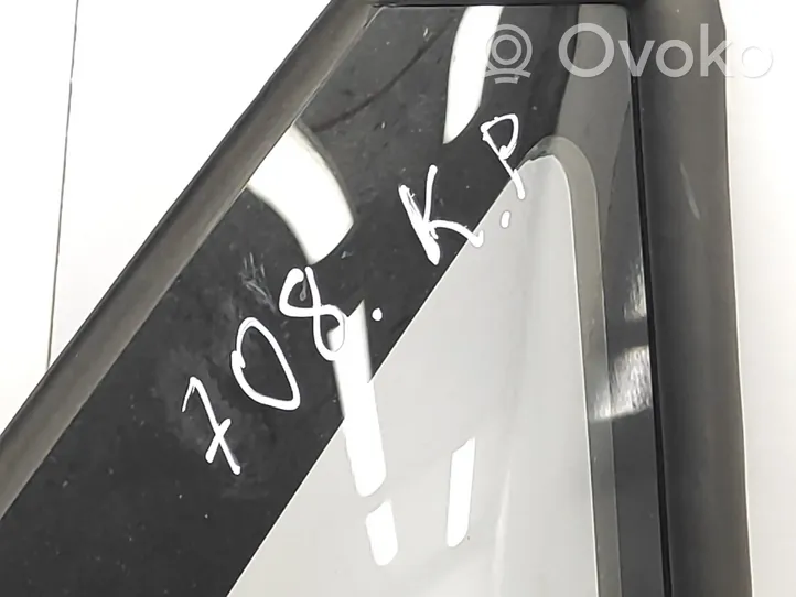 Ford Transit Fenêtre latérale avant / vitre triangulaire (4 portes) YC15V21419