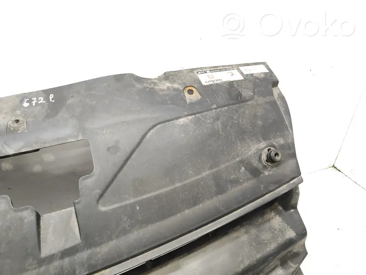 Citroen C5 Radiatoru paneļa augšējā daļa (televizors) 1858670016