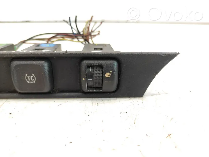 Opel Astra G Interruptor de calefacción del asiento 90561269