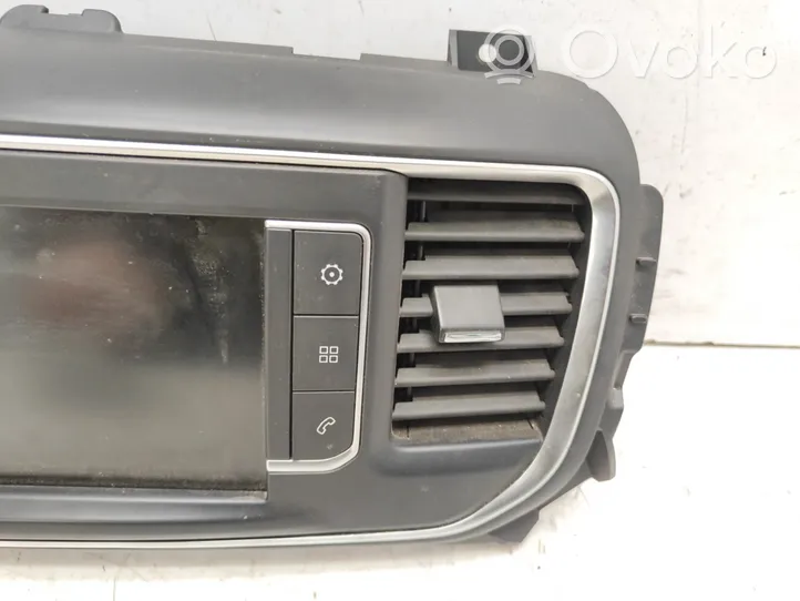 Peugeot Traveller Monitor / wyświetlacz / ekran 9825031680