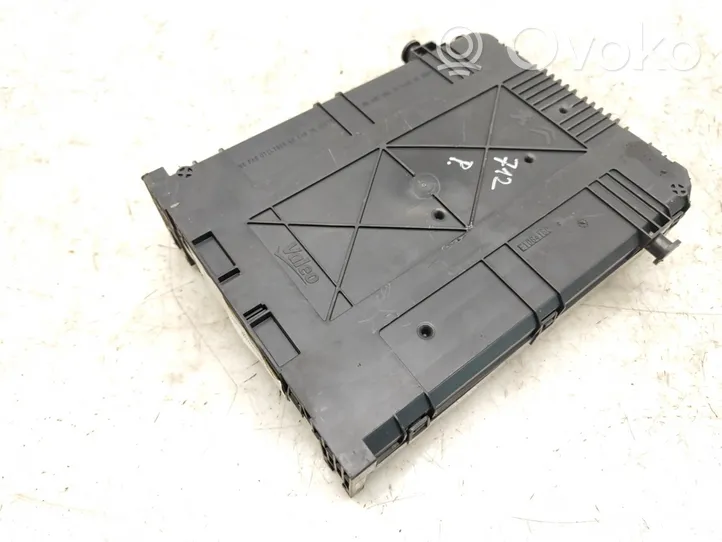 Peugeot 2008 I Module de fusibles 9807532080