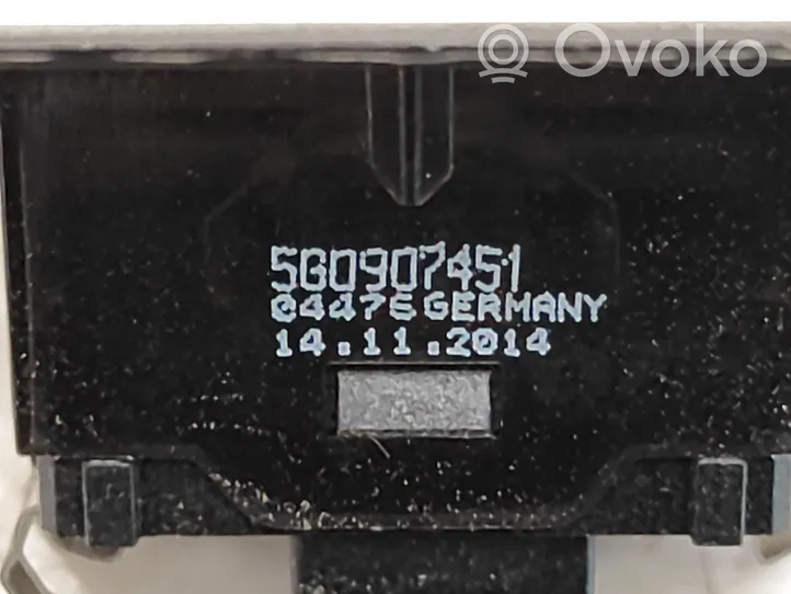 Volkswagen Golf VII Hazard light switch 5G1927238E