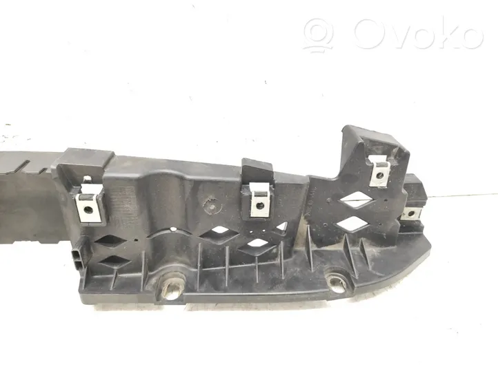 Lancia Delta Support de montage de pare-chocs avant 51819111