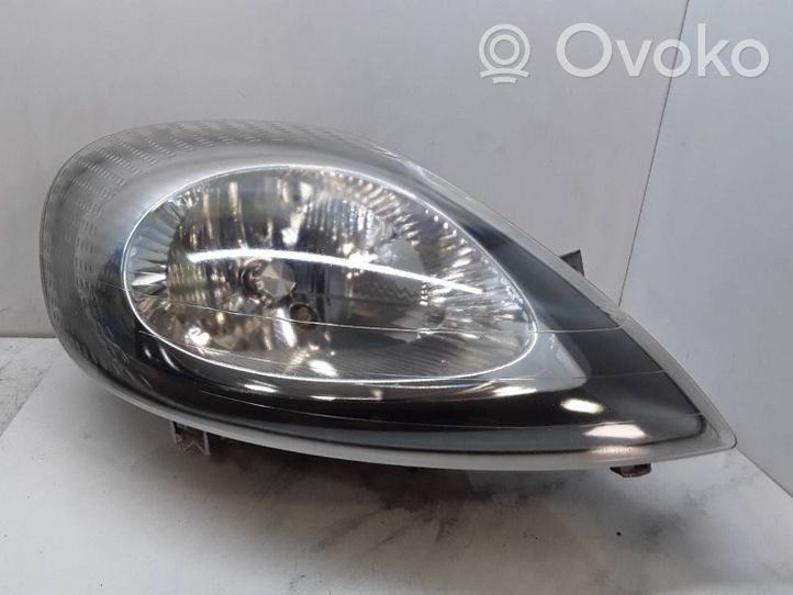 Renault Trafic I Phare frontale 7700311372