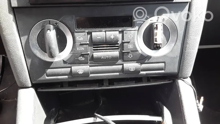 Audi A3 S3 8L Panel klimatyzacji 8P0820043H