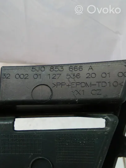 Skoda Fabia Mk2 (5J) Kratka dolna zderzaka przedniego 5J0853666A