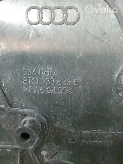 Audi RS4 B8 Oro filtro dėžė 8T0133835B