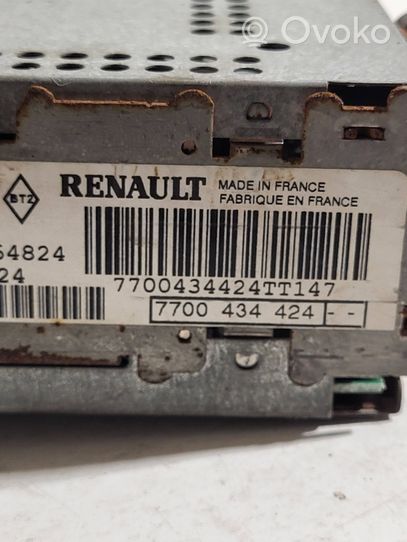 Renault Scenic I Radio/CD/DVD/GPS-pääyksikkö 7700434424