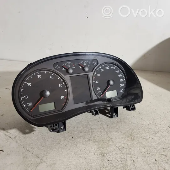 Volkswagen Polo Spidometrs (instrumentu panelī) 6Q0920800P
