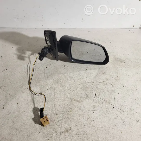 Volkswagen Polo IV 9N3 Elektryczne lusterko boczne drzwi przednich E3012379