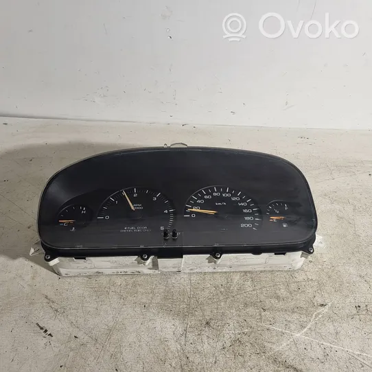 Chrysler Voyager Tachimetro (quadro strumenti) P04685629AB