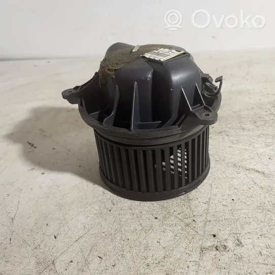 Peugeot 406 Ventola riscaldamento/ventilatore abitacolo 0220426500