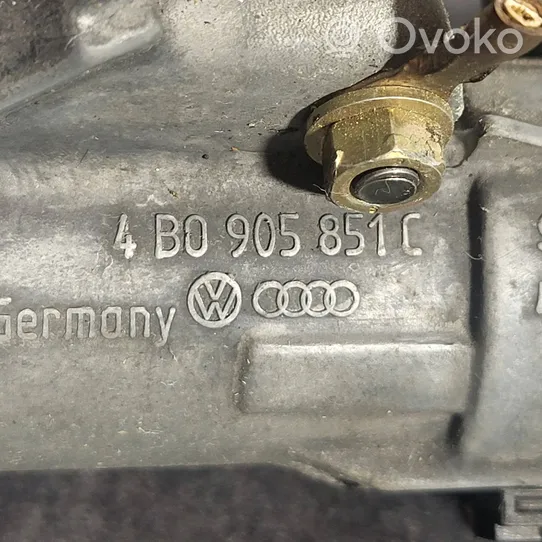 Volkswagen Golf IV Verrouillage de commutateur d'allumage 4B0905851C