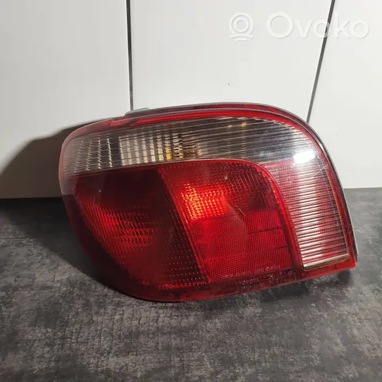 Toyota Yaris Lampa tylna 52005