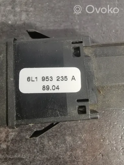 Seat Ibiza III (6L) Interrupteur feux de détresse 6L1953235A