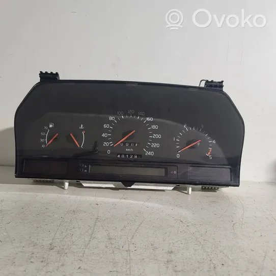 Volvo 850 Spidometras (prietaisų skydelis) 9442046