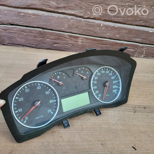 Fiat Croma Compteur de vitesse tableau de bord 51735924