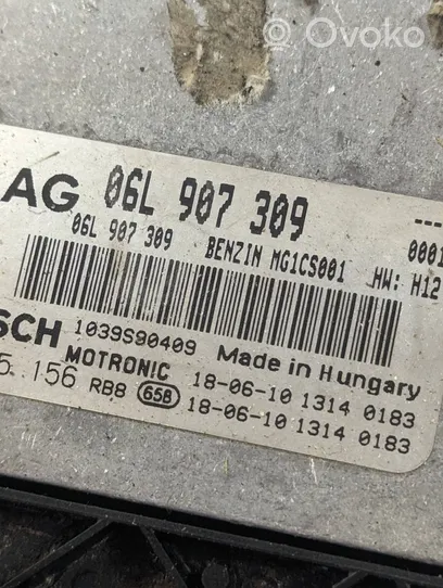 Audi A4 S4 B9 Unité de commande, module ECU de moteur 06L907309