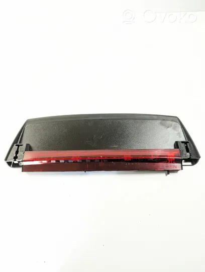 Audi A4 S4 B9 Luce d’arresto centrale/supplementare 8W5945097