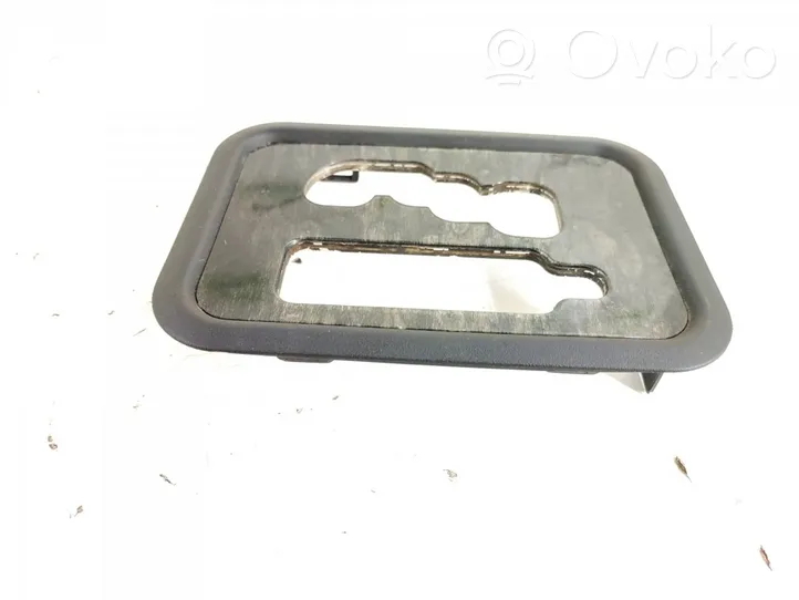 Mercedes-Benz G W461 463 Rivestimento in plastica cornice della leva del cambio 