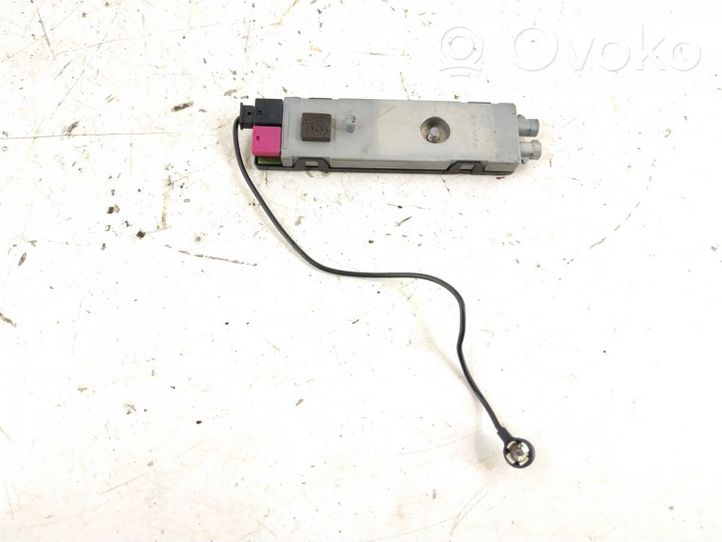 Mercedes-Benz G W461 463 Amplificatore antenna 