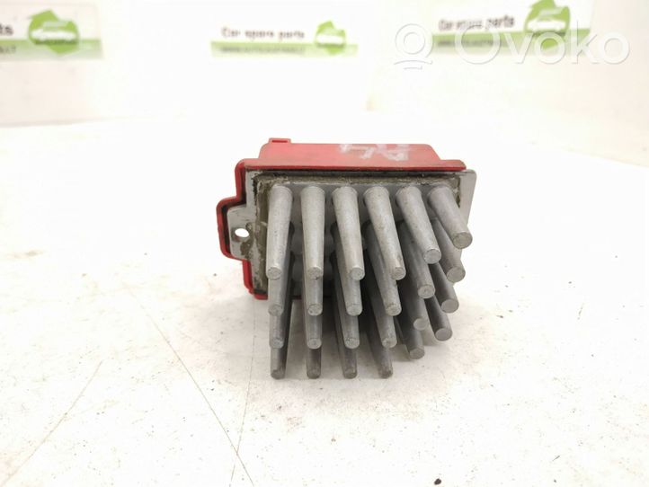 Audi A4 S4 B5 8D Heater blower fan relay 